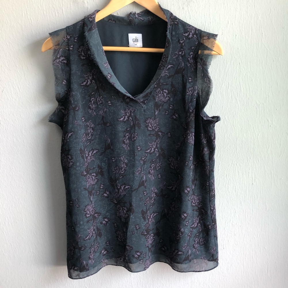 CAbi Evermore raw hem sleeveless blouse M layered.